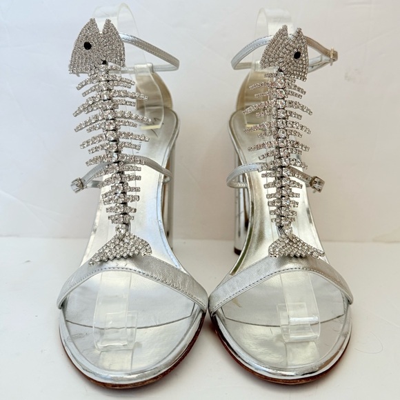 Giuseppe Zanotti Silver Leather Crystal embellished Fishbone Sandal Heels EU41.5 - Picture 11 of 12